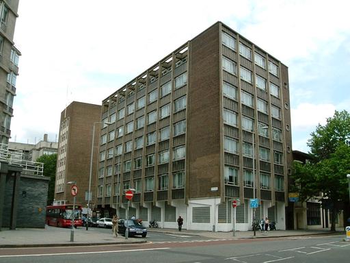 Newington-Causeway, London before construction had begun 